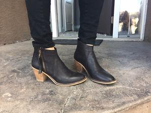 Urban Outfitters Black Booties Size 7.5