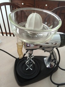 VINTAGE SUNBEAM MIXMASTER