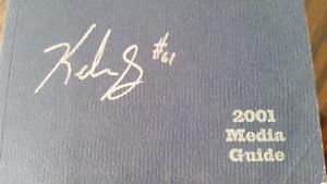 Very Cool Autographed Media Guide Dallas Cowboys Signed by