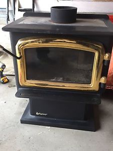 Wood fireplace - stove