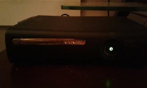 Xbox 360, two controllers and 4 games