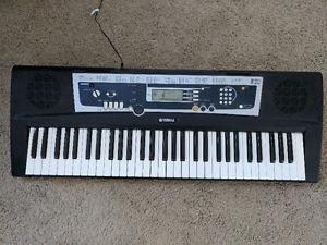 Yamaha YPT210 Keyboard Portable Teaching Functionality Full