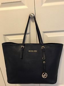 michael kors jet set