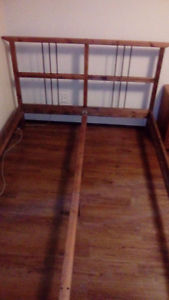 wood bed frame (double)
