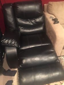2 Black leather recliner chair
