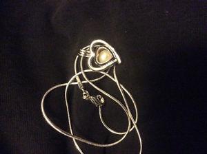 2 silver plated pendants, 18 inch chain and 6 loose Akoya