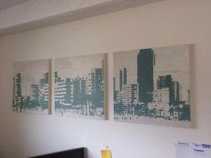 3 pc picture set of a city skyline