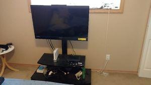 42 inch Emerson LCD TV with TV Trolley - price reduced