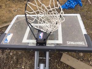 Basketball net without plastic base