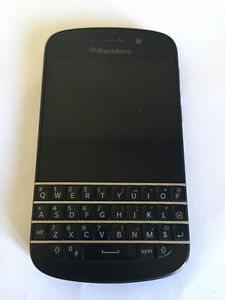 Blackberry Q5 and Q10 Mint condition