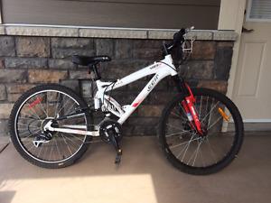 CCM 24 " Mountain Bike in Excellent Condition