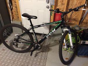 CCM 29er MOUNTAIN BIKE, GREAT CONDITION.