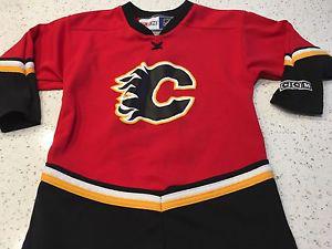 Child's Calgary Flames Jersey size 4-7