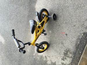 Child's bike with training wheels