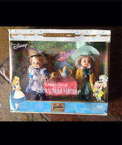 Disney Alice and the Mad Hatter official Barbie set