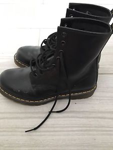 Doc Martens black boots - size 9