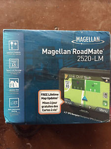 GPS System - Magellan RoadMate -LM