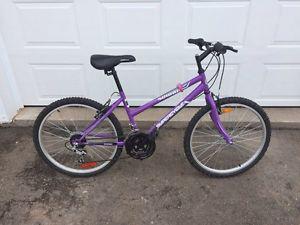 Girl' s 18 speed bike - Excellent Condition