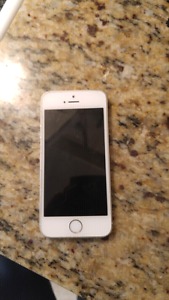 Iphone SE on bell