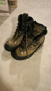 La sportiva hiking boots 9.5