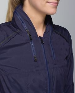 Lululemon spring forward jacket