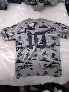 MENS NEW SHIRT XL WITH TAGS HIGH QUALITY