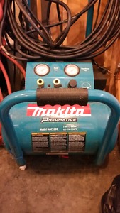 Makita Compressor