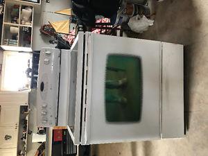Maytag oven