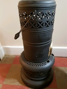 Neat antique looking kerosene heater