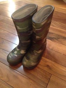 Rubber boots. Kid size 10
