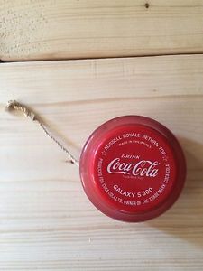 Vintage coke cola yoyo, Galaxy s300, great shape