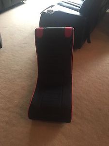Wanted: GAMEING CHAIR MUST GO