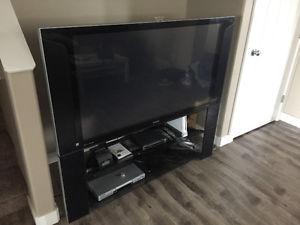 Wanted: HITACHI TV AND STAND