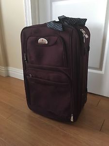 Wanted: Luggage: expandable suitcase medium and small