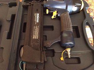 16 gauge master craft finish air nailer