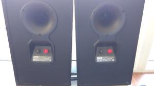 B and W dm 303 monitors - audiophile quality!!