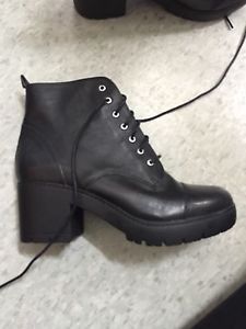 Black Steve Madden boots