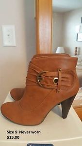 Bos & Co boots size 9, never worn