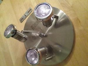 Ceiling light fixture for sale. GREAT condition!