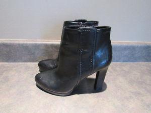 FRANCO SARTO ankle boots