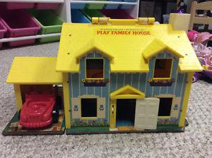 Fisher Price Play Family House Little People