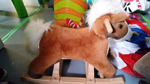Horse ride 8$