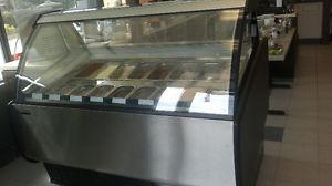 Ice cream dipping cabinet