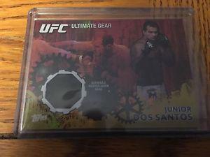 Junior Dos Santos UFC ultimate gear