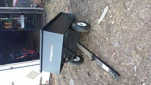 Lawn tractor trailer