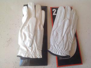 Left hand golf gloves