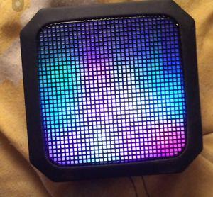 Light up blue tooth speaker