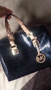 MK purse for sale