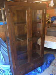 Matching coffee table and cabinet