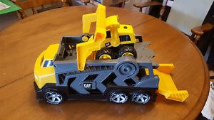 Mega Bloks CAT Constructor Truck + Vehicle